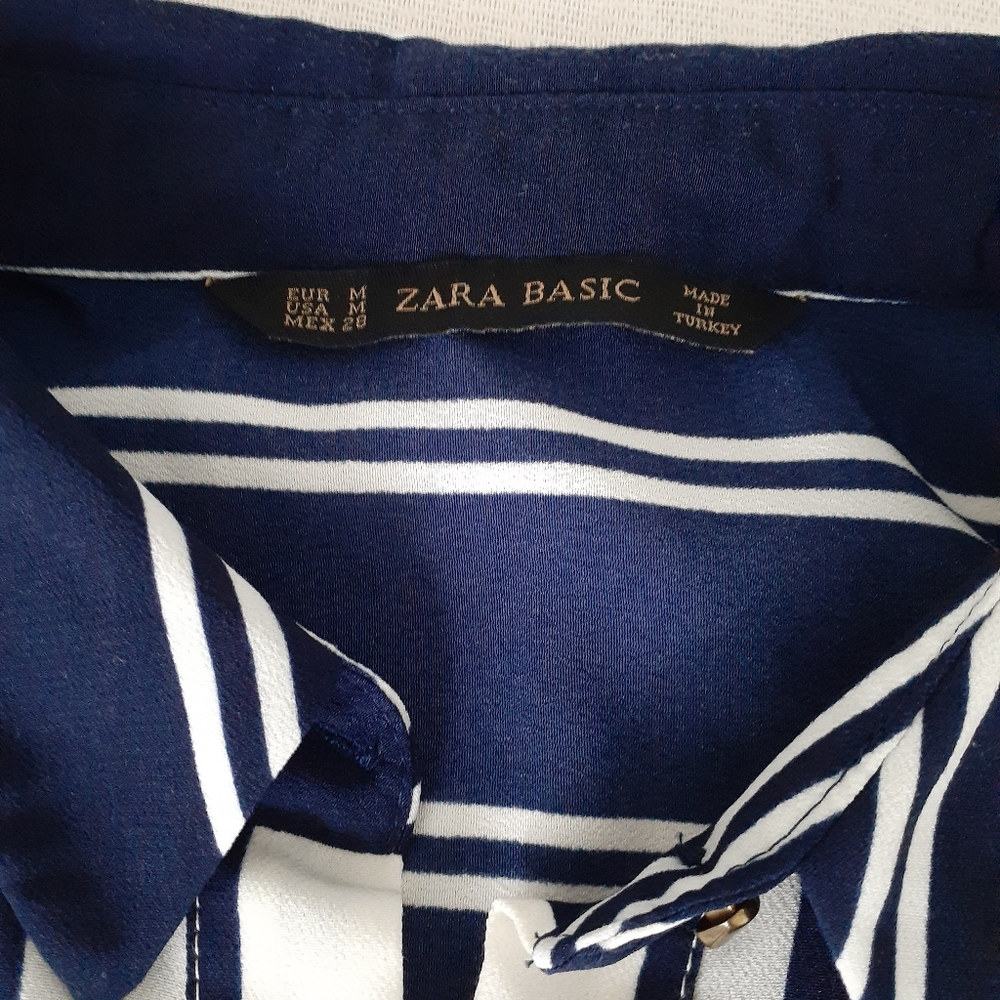 Zara Blouse - Picture 3 of 4